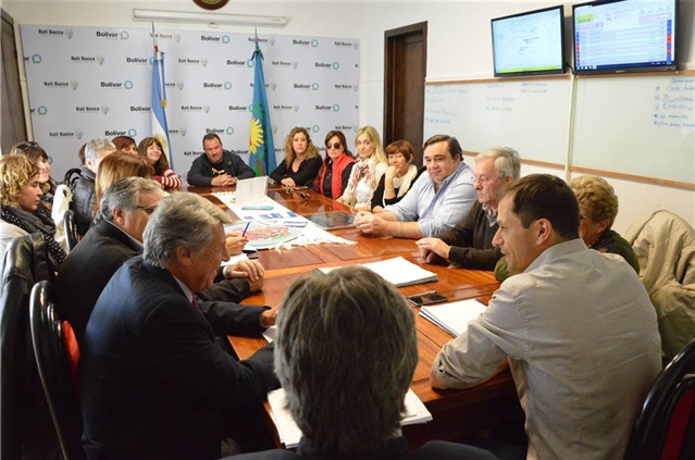 EL INTENDENTE SE REUNIÓ CON LA CÁMARA COMERCIAL