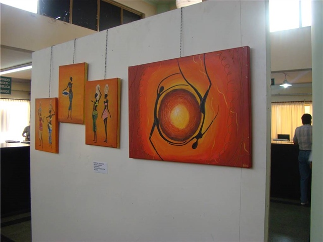 Muestra hall municipalidad 01.JPG