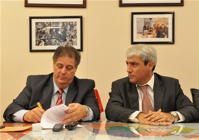 Collia y Navarro 4-3-13.JPG