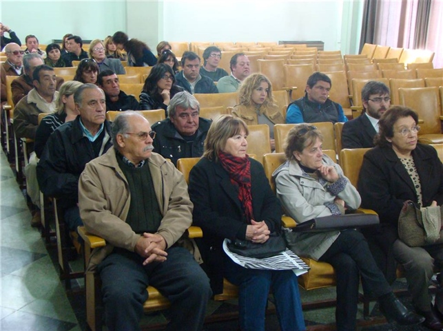 ENTREGA BIEN DE FAMILIA 02