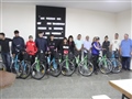 Radio Federal - Actualidad - EL INTENDENTE PISANO ENTREGÓ BICICLETAS A ESTUDIANTES DE LA E.E.E N°9 EXTENSIÓN 2090
