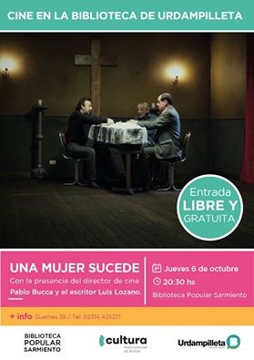 una mujer sucede
