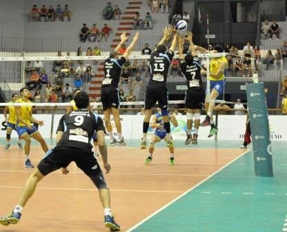 VICTORIA DE UPCN ANTE BOLIVAR