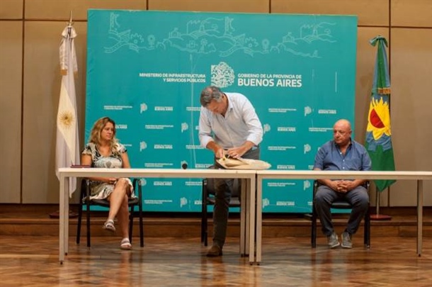 AGUA PIROVANO