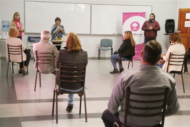 adultos mayores (2)