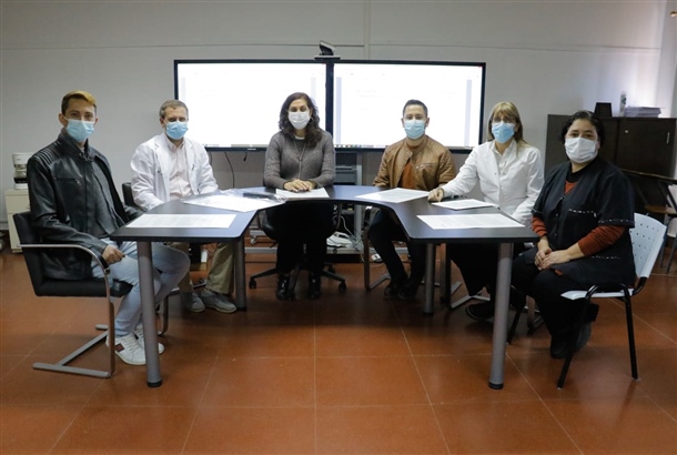 médicos
