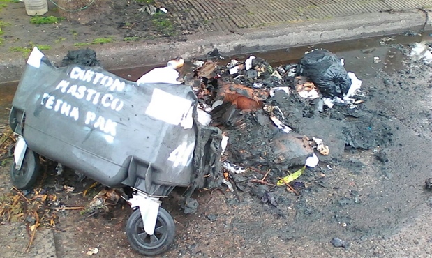 MUNICIPIO REPUDIA LA DESTRUCCIÓN DE OTRO CONTENEDOR