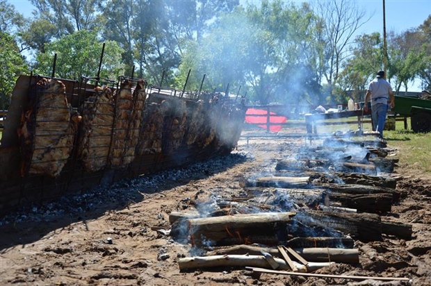 SEGUNDO CONCURSO DEL ASADO CON CUERO