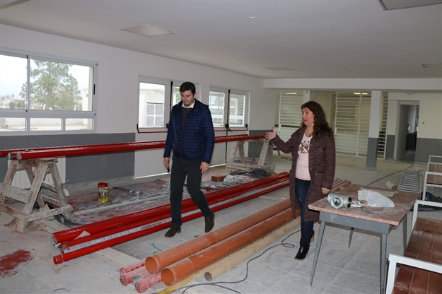 DIRECTORA DE EDUCACIÓN, LORENA URRUTIA 02