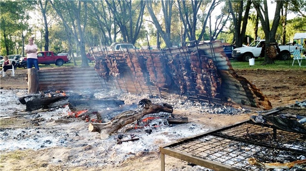 ASADO CON CUERO - IMG_20151114_183228225
