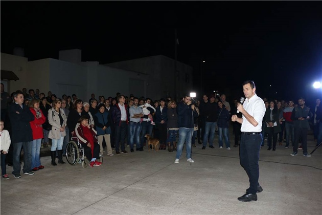 BALI BUCCA INAUGURÓ OBRAS EN BARRIO ANTEO GASPARRI 02