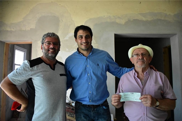 APORTE AL GRUPO DE TEATRO EL MANGRULLO