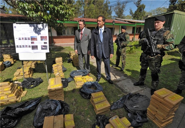 SCIOLI - Destrucción de droga.jpg