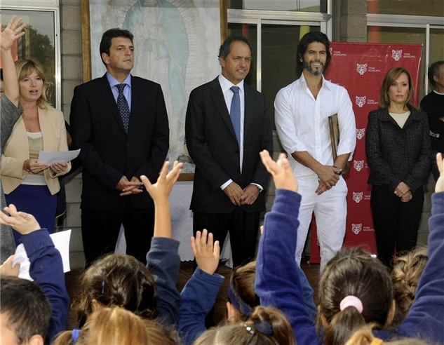 Scioli Escuela Tigre