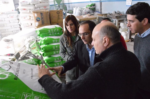 Pisano visitó Plásticos Bolívar 02