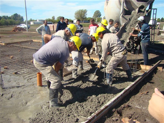 comienzo construcción 50 viviendas 01.JPG