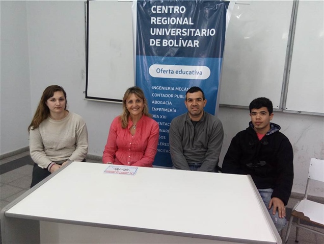 ALUMNOS DE INGENIERÌA DEL CRUB VISITARON LA UNLP 01