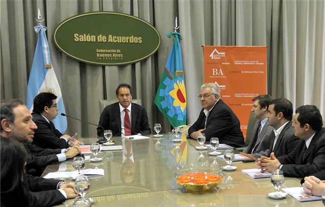 scioli Bs As hogar 1.jpg