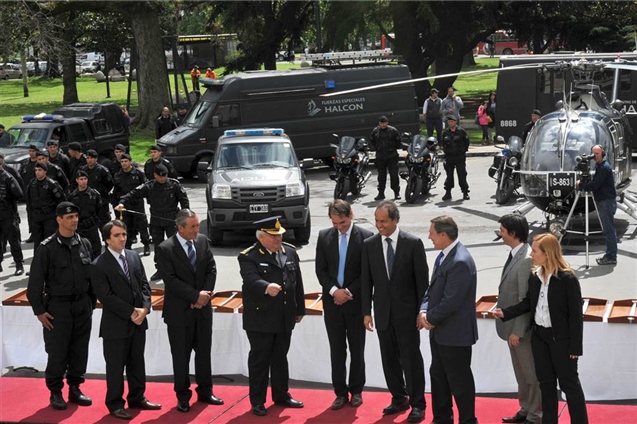 Scioli - Grupo Halcón.jpg