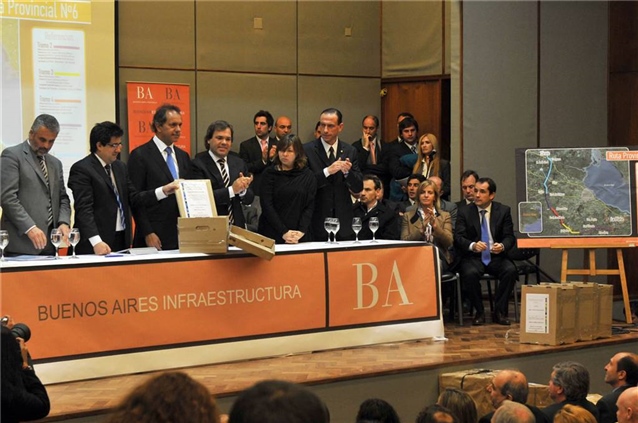 Scioli - Ruta 6.jpg