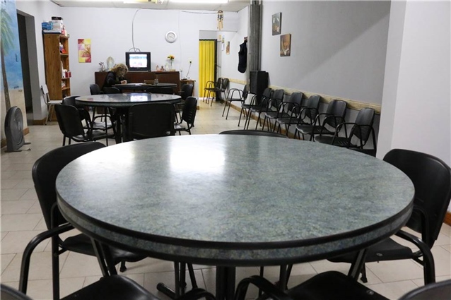 TAREAS DE MANTENIMIENTO EN EL CENTRO DE DÍA REENCUENTRO 02