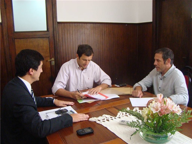 APERTURA SOBRE LICITACION CAMARAS DE SEGURIDAD.JPG