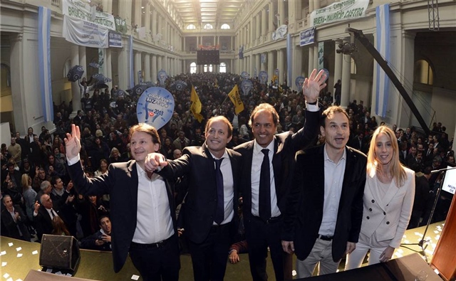 SCIOLI - GOBERNABILIDAD - OBRAS.jpg