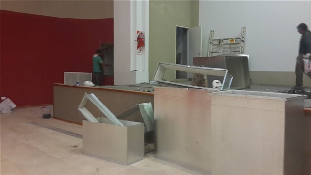 aire acondicionado en el multiespacio del Cine Avenida.jpg