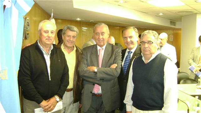 XIII FORO INTERNACIONAL.JPG