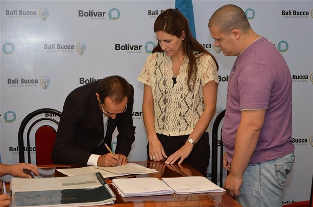 SE FIRMARON MÁS ESCRITURAS DE PRO.CRE.AR 02
