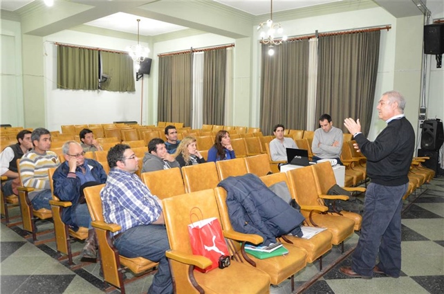 Jornada técnica sobre la Ley Ovina en la Municipalidad 02
