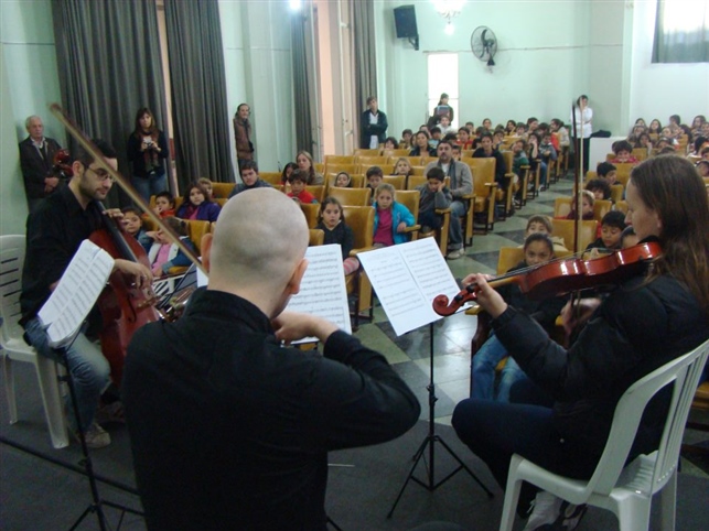 Concierto didáctico Orq. Escuela.jpg